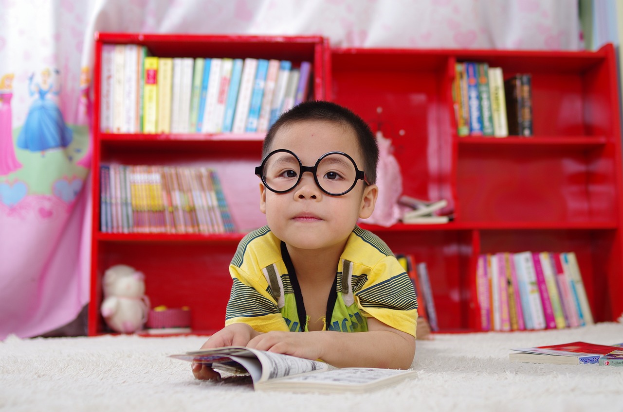 Comment faire un coin lecture pour enfant ?