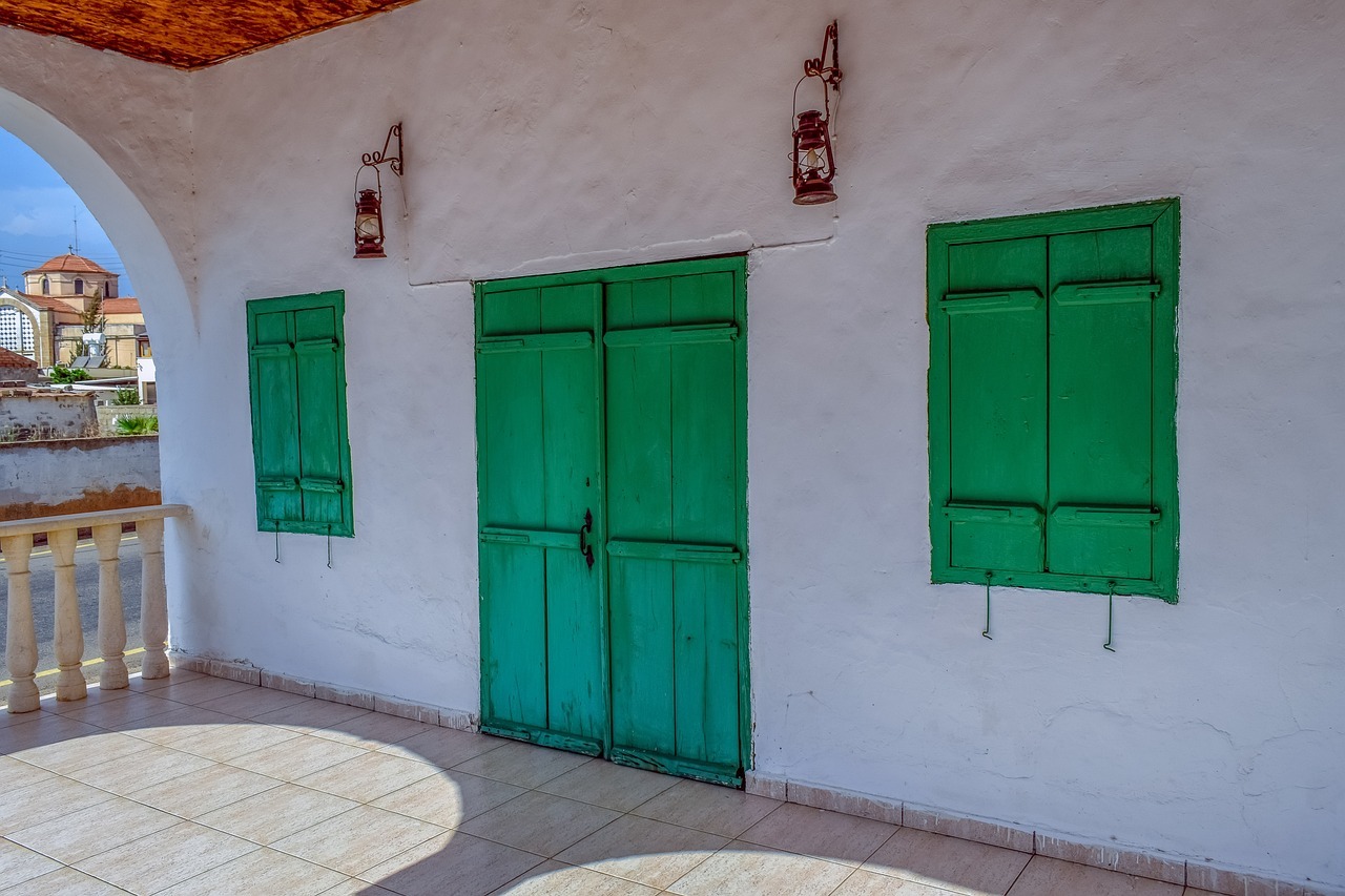 Comment peindre une porte : voici la bonne démarche