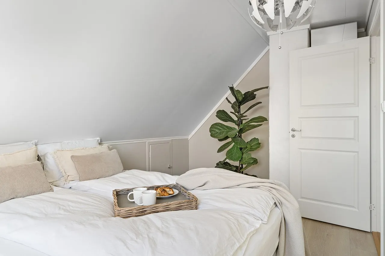 Changer l'ambiance d’une chambre avec un papier peint japonais