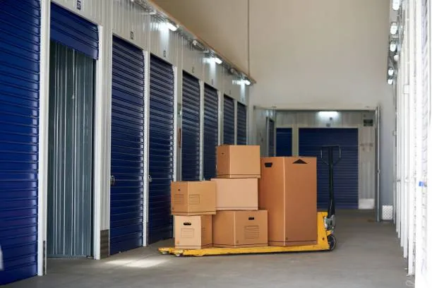 garde-meuble box de stockage cartons archives 