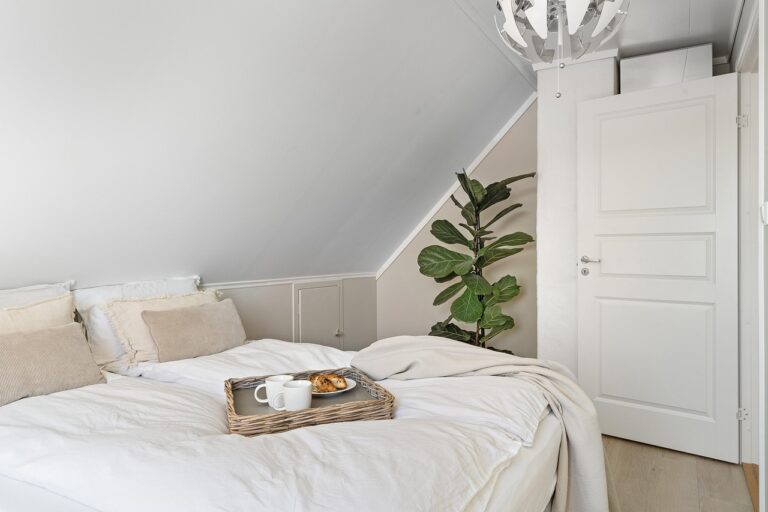 Changer l'ambiance d’une chambre avec un papier peint japonais